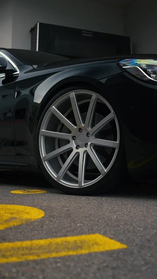 TikTok: Mercedes S 350d für LIP Automobile